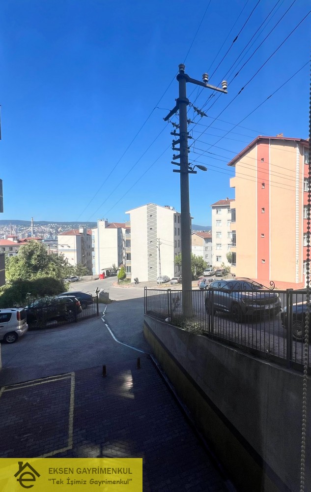 GULUC UN EN PRESTIJLI SITESINDE SATILIK DAIRE