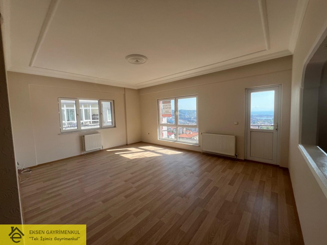 EKSEN DEN ARAKAT BAKIMLI DENİZ MANZARALI DAİRE