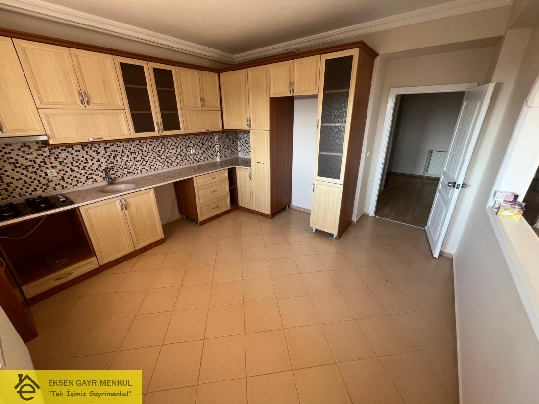 EKSEN DEN ARAKAT BAKIMLI DENİZ MANZARALI DAİRE
