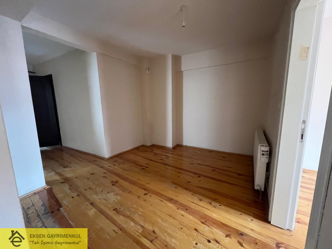 KARGOLAR CADDESİNDE 2+1 KİRALIK DAİRE