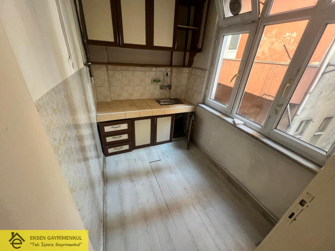 MEYDANBAŞI MEVKİİ KİRALIK DAİRE