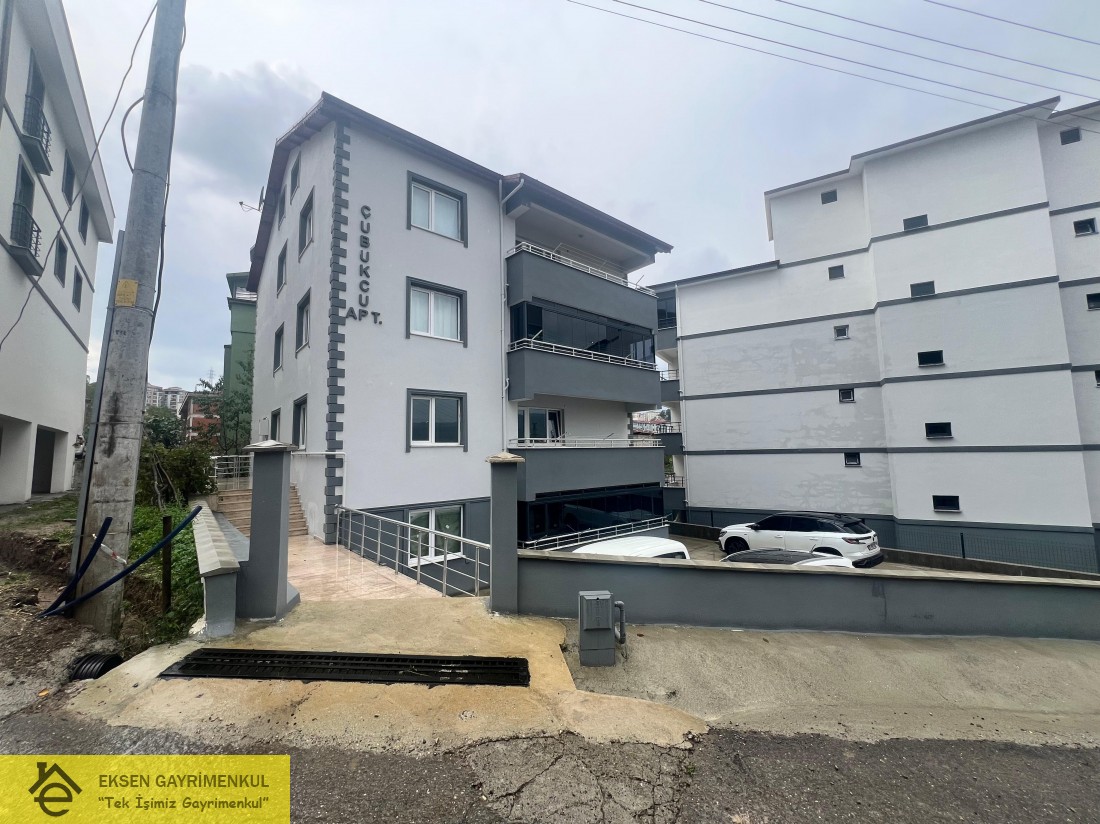 EKSEN DEN DAĞ EVLERİ MEVKİİ SIFIR AYARINDA EBEVEYN BANYOLU 3+1 DAİRE