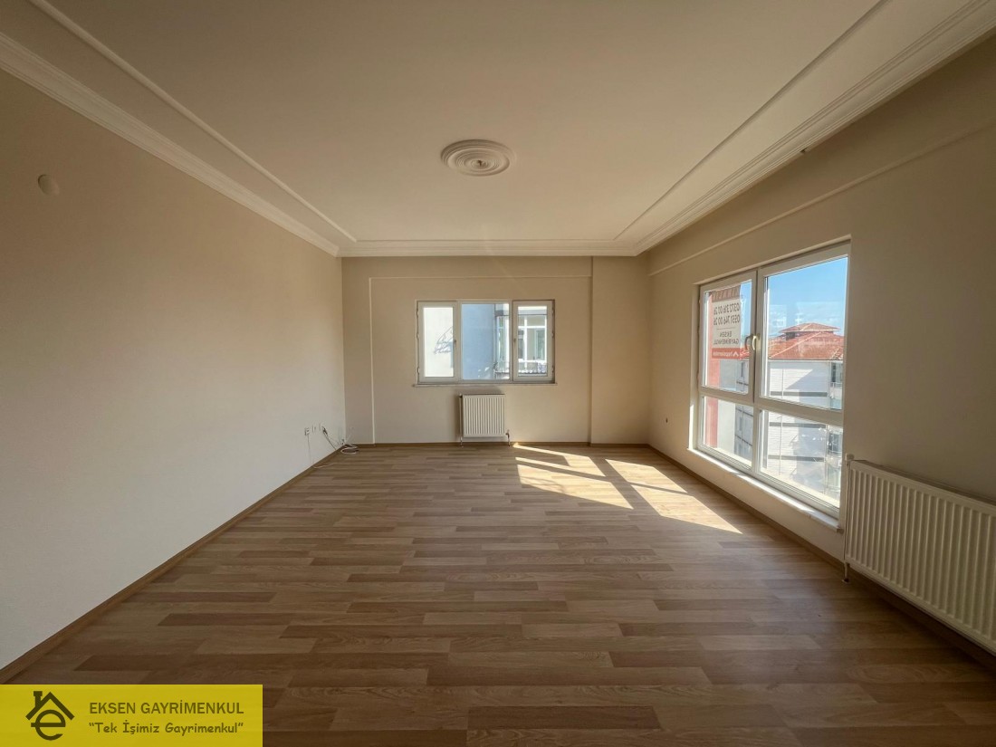 EKSEN DEN ARAKAT BAKIMLI DENİZ MANZARALI DAİRE