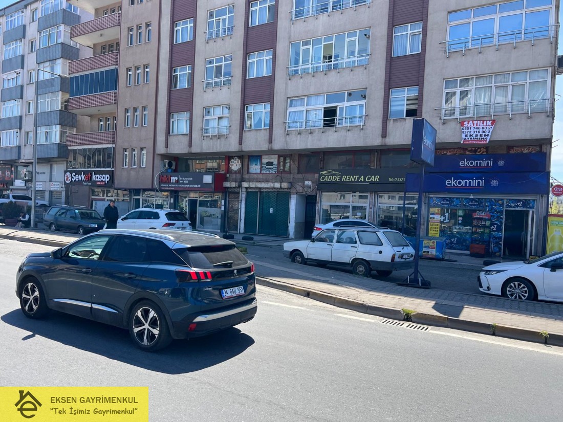 EKSEN GAYRİMENKUL DEN SATILIK YÜKSEK KİRA GETİRİLİ CADDE DÜKKANI 