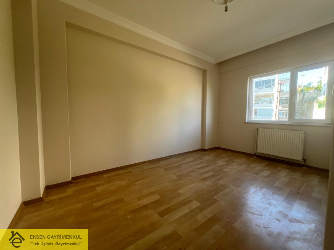 EKSEN DEN ARAKAT BAKIMLI DENİZ MANZARALI DAİRE