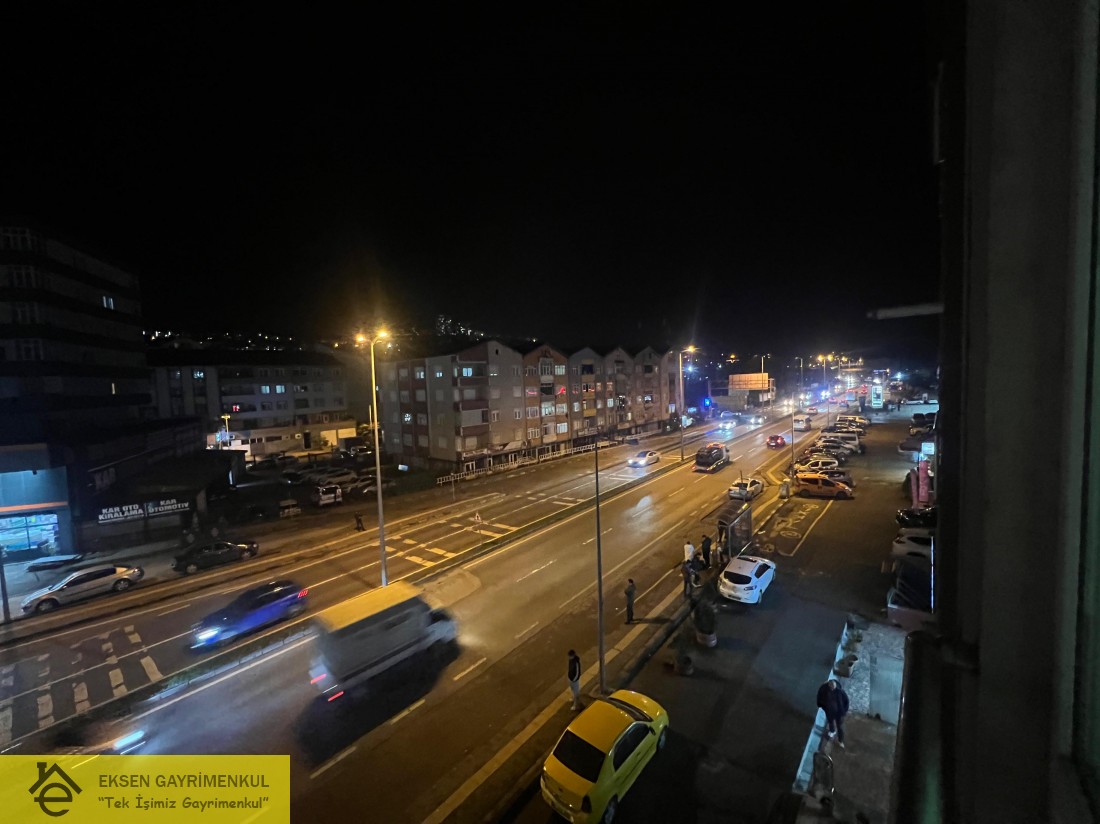 EKSEN DEN DEVREK YOLAYRIMI MEVKİİ ARA KAT KİRALIK DAİRE