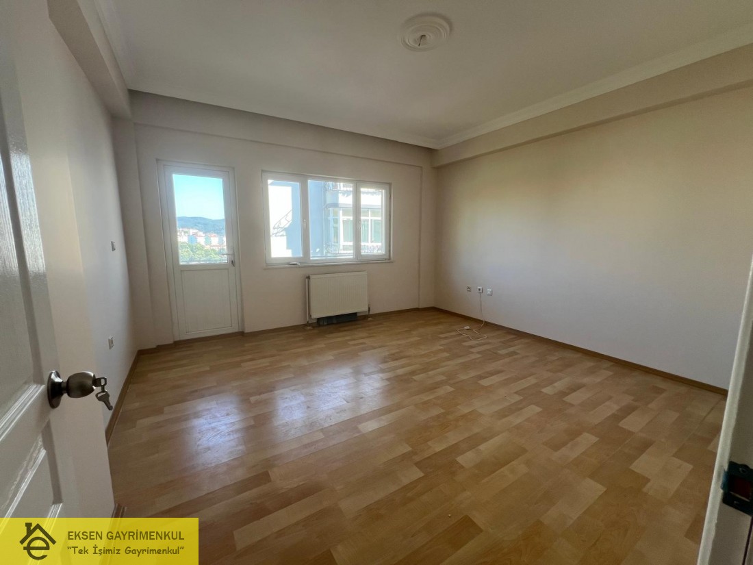 EKSEN DEN ARAKAT BAKIMLI DENİZ MANZARALI DAİRE