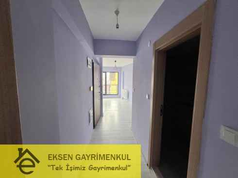 ERDEMİR CADDESİ ÜZERİNDE SIFIR AYARINDA KİRALIK  1+1DAİRE