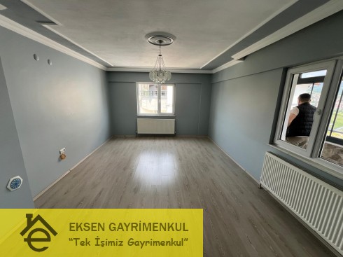 EKSEN DEN DAĞ EVLERİ MEVKİİ SIFIR AYARINDA EBEVEYN BANYOLU 3+1 DAİRE