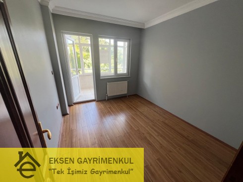 EKSEN DEN ADLİYE VERGİ DAİRESİ MEVKİİ SİTE İÇERİSİNDE DENİZ MANZARALI DAİRE