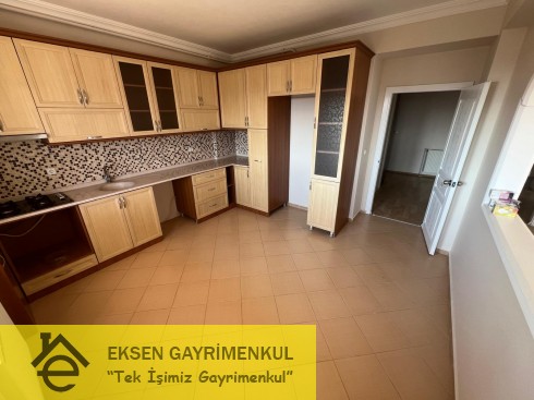EKSEN DEN ARAKAT BAKIMLI DENİZ MANZARALI DAİRE