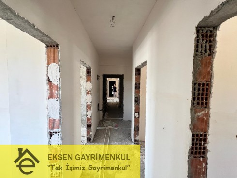 HAVUZLU SİTEDE EŞSİZ DAİRE