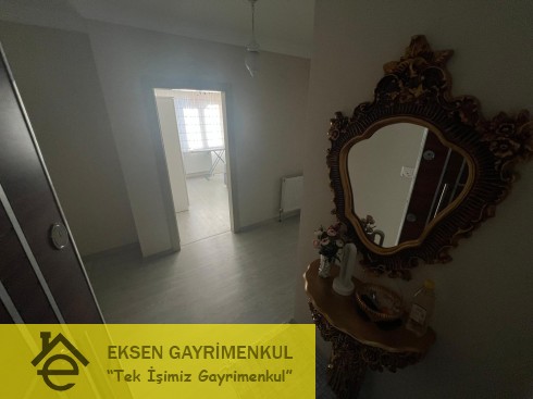 DENİZCİLİK FAKÜLTESİ MEVKİİ  ANAYOLA YAKIN EŞYALI SIFIR DAİRE.