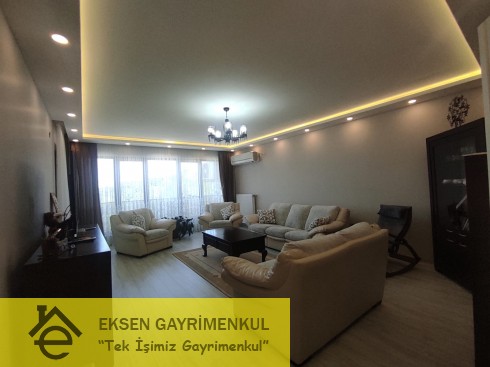 GÜVENLİKLİ SİTE İÇERİSİNDE EMSALSİZ BOL EKSTRALI LÜKS DAİRE