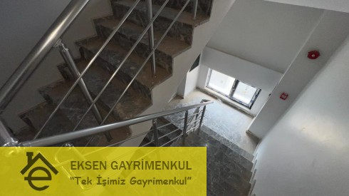 EKSEN DEN KEMER MEVKİİ ARAKAT SIFIR 1+1 DAİRE. 