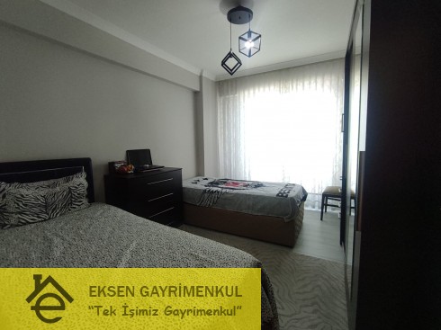 GÜVENLİKLİ SİTE İÇERİSİNDE EMSALSİZ BOL EKSTRALI LÜKS DAİRE