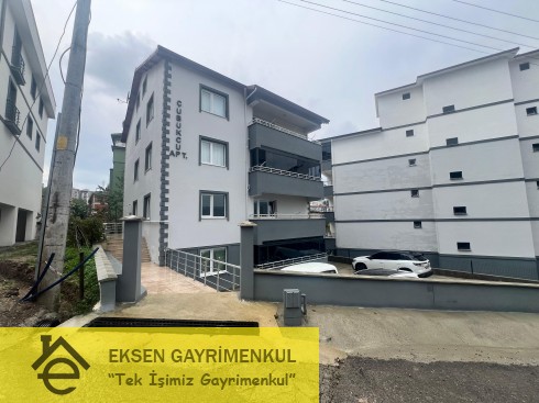 EKSEN DEN DAĞ EVLERİ MEVKİİ SIFIR AYARINDA EBEVEYN BANYOLU 3+1 DAİRE