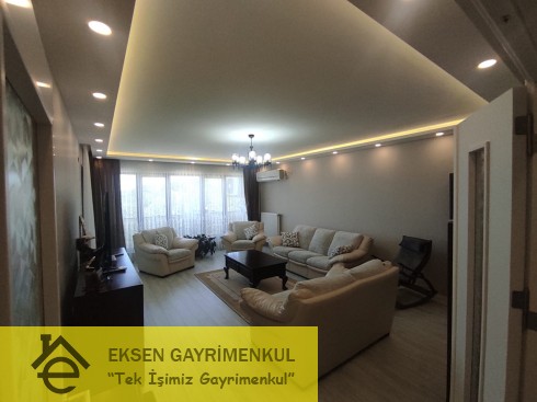 GÜVENLİKLİ SİTE İÇERİSİNDE EMSALSİZ BOL EKSTRALI LÜKS DAİRE