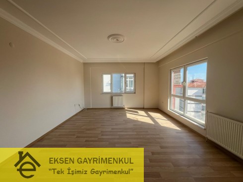 EKSEN DEN ARAKAT BAKIMLI DENİZ MANZARALI DAİRE
