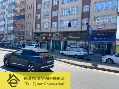EKSEN GAYRİMENKUL DEN SATILIK YÜKSEK KİRA GETİRİLİ CADDE DÜKKANI 