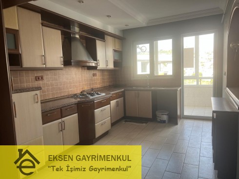 EKSEN DEN ADLİYE VERGİ DAİRESİ MEVKİİ SİTE İÇERİSİNDE DENİZ MANZARALI DAİRE