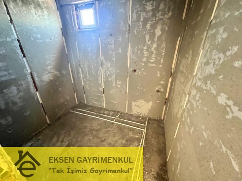 HAVUZLU SİTEDE EŞSİZ DAİRE