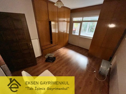 KADI TARLASI MEVKİİ AÇIK OTOPARKLI NEZİH SİTEDE 3+1 DAİRE