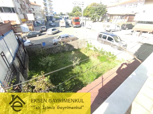 265 M2 ARSA İÇİNDE BAHÇELİ YAPILI MÜSTAKİL BİNA 