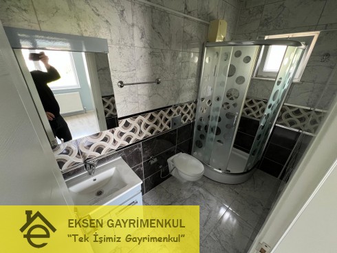 EKSEN DEN DAĞ EVLERİ MEVKİİ SIFIR AYARINDA EBEVEYN BANYOLU 3+1 DAİRE