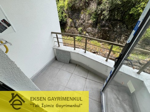 EKSEN DEN KEMER MEVKİİ ARAKAT SIFIR 1+1 DAİRE. 