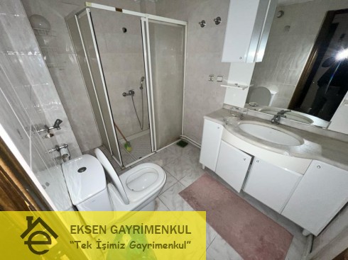 KADI TARLASI MEVKİİ AÇIK OTOPARKLI NEZİH SİTEDE 3+1 DAİRE