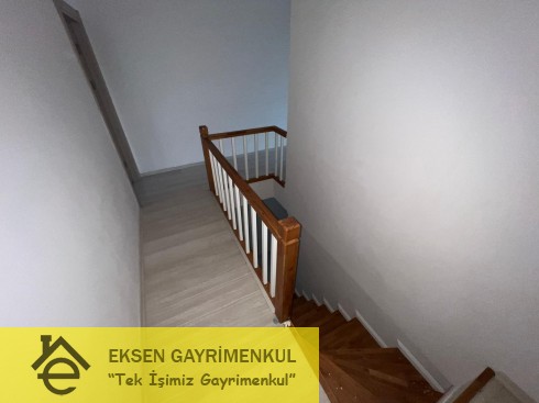 EKSEN DEN YENİ BİNADA GİYİNME ODALI TERASLI 5+1 DUBLEKS 