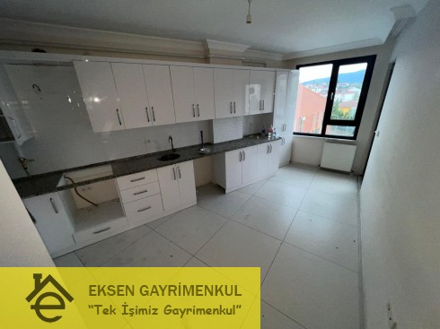 EKSEN DEN YENİ BİNADA GİYİNME ODALI TERASLI 5+1 DUBLEKS 